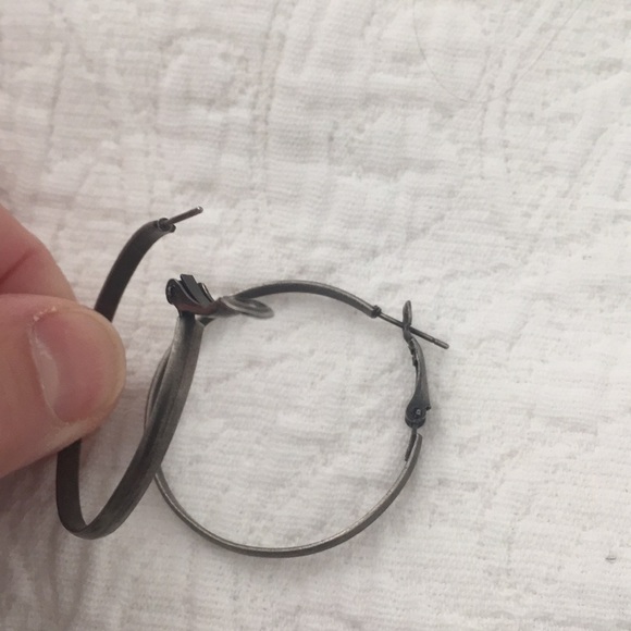 Earrings for pierced ears - Picture 5 of 5